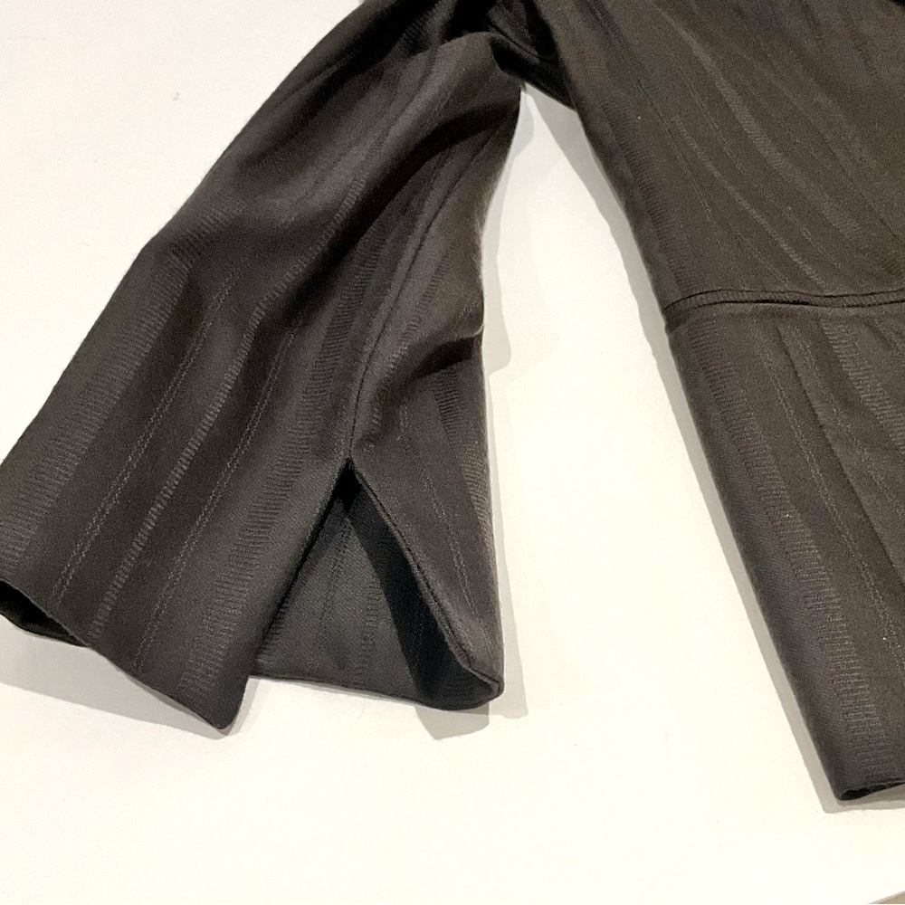 GEANFRANCO FERRE STUDIO BROWN COLOR BLAZER. - Picture 2 of 9